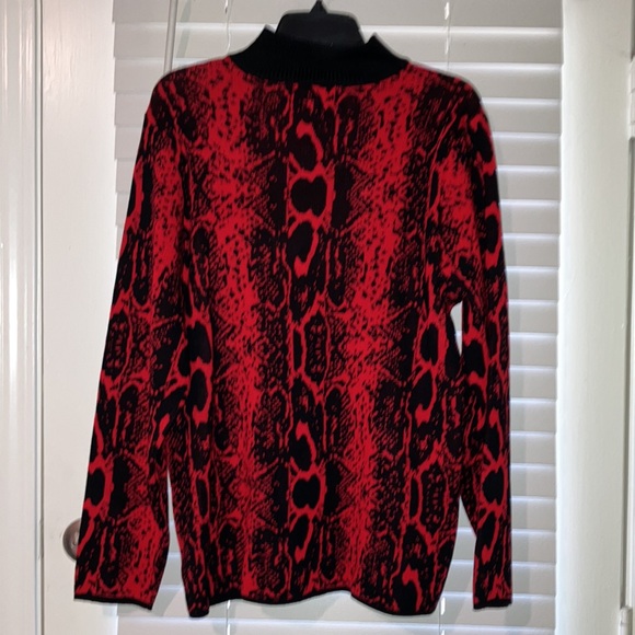 HOLIDAY DEAL! Black and Red High Neck Sweater - Picture 5 of 5